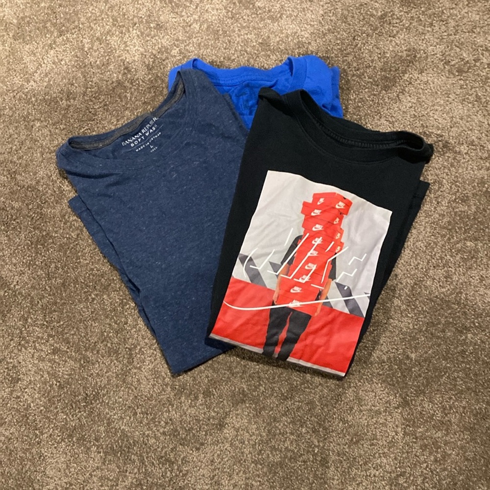 3 tee shirts